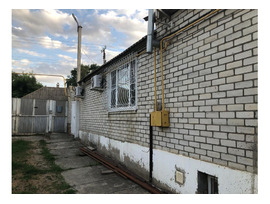 Продается дом с земельным участком в с. Александровское