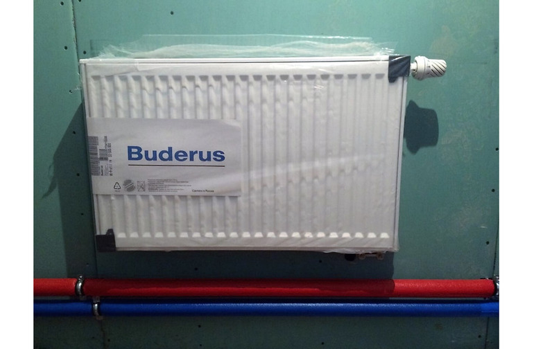 Панельные стальные радиаторы Buderus Logatrend.